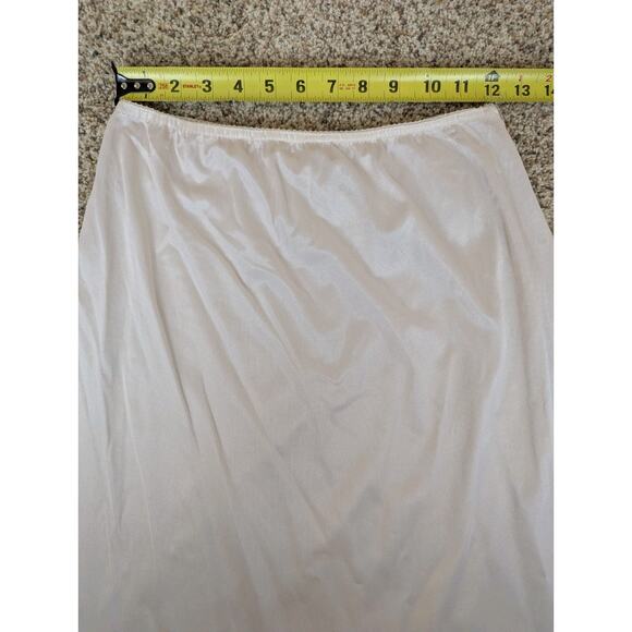 Vintage Ivory Satin Half Slip Lace Trim Coquette Size Medium/Large - Picture 3 of 4